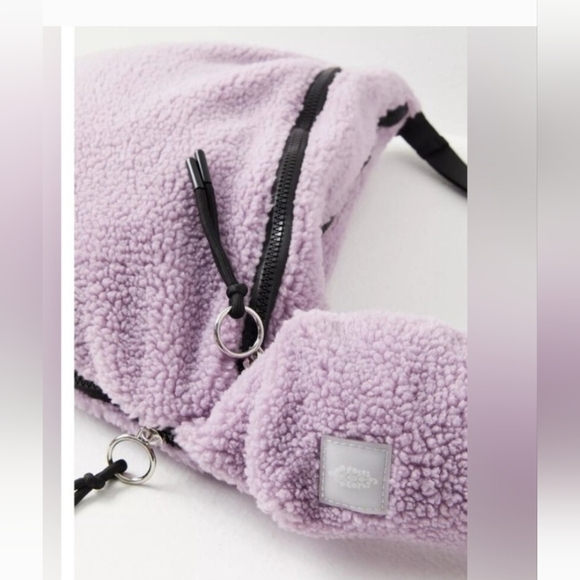 Free People Overacheiver Lilac Purle Sherpa Sling Bag - Picture 3 of 7